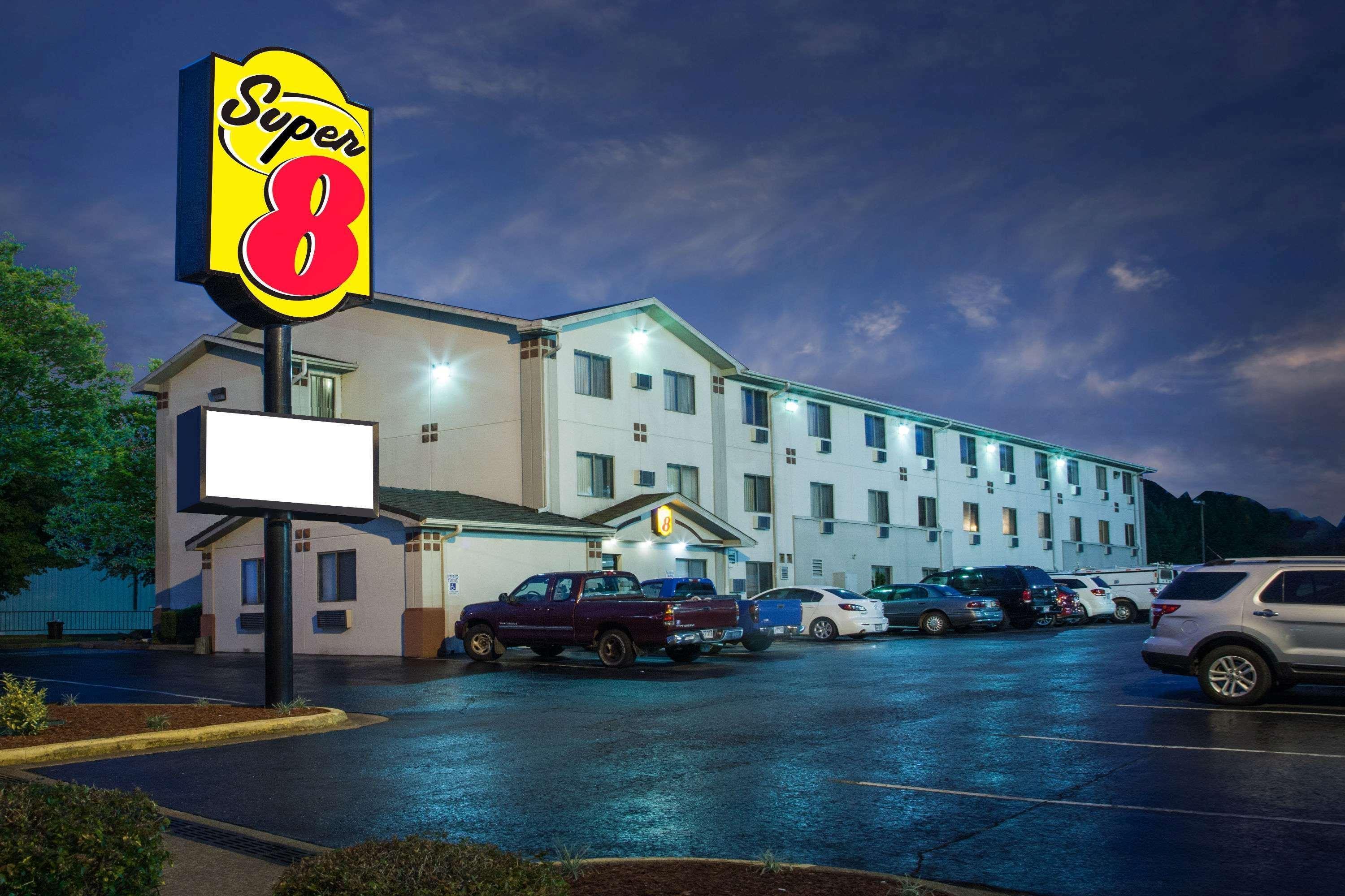 מלון Super 8 By Wyndham הוט ספרינגס מראה חיצוני תמונה